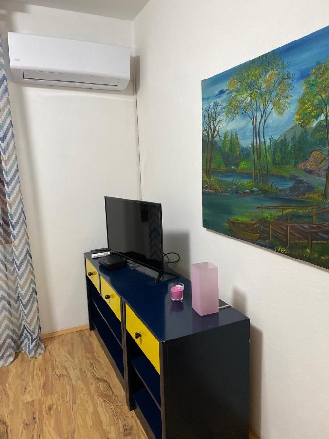 Lilyy Apartment Leskovac  Ngoại thất bức ảnh