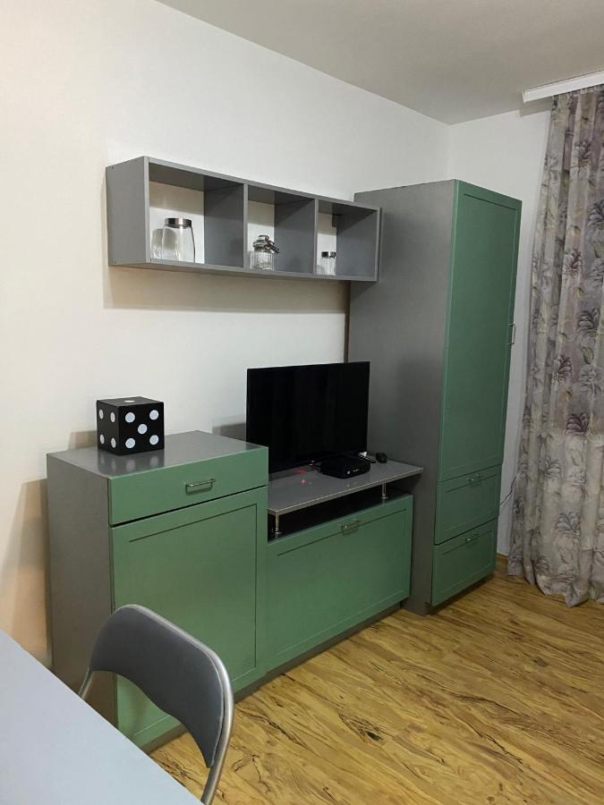 Lilyy Apartment Leskovac  Ngoại thất bức ảnh