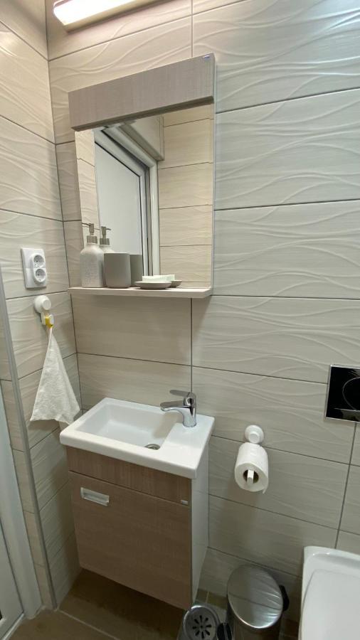 Lilyy Apartment Leskovac  Ngoại thất bức ảnh