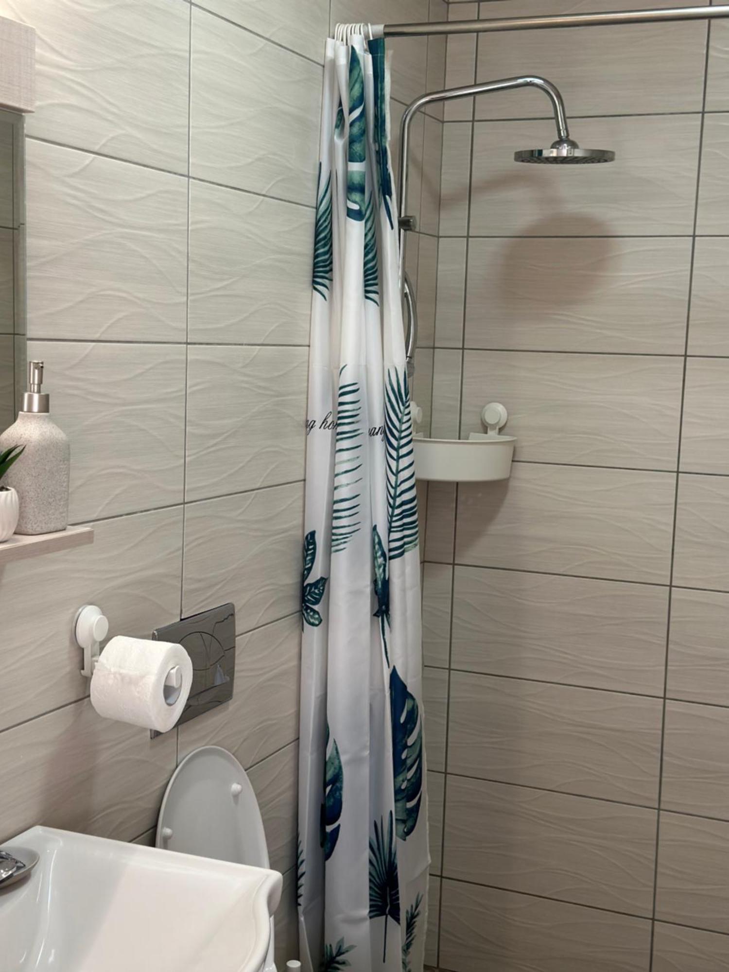 Lilyy Apartment Leskovac  Ngoại thất bức ảnh