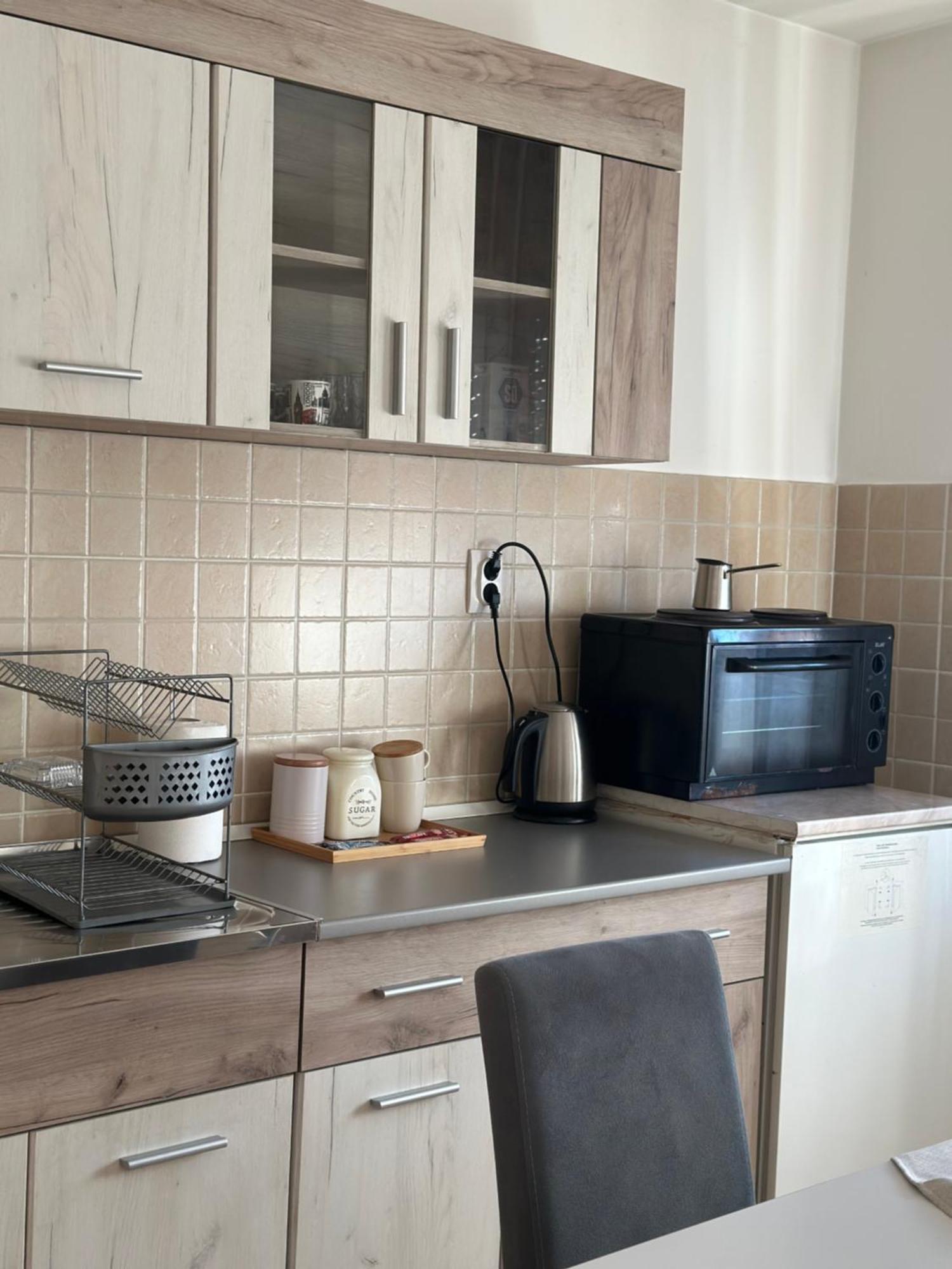 Lilyy Apartment Leskovac  Ngoại thất bức ảnh